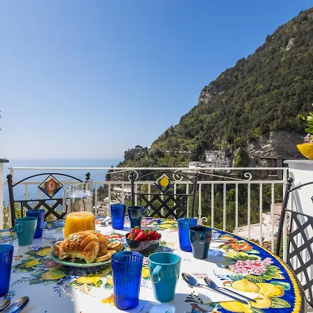 Appartamento Blue Waves - De Vivo Realty Positano Esterno foto