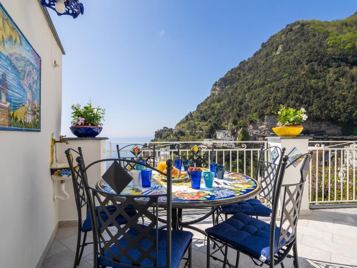 Apartamento Blue Waves - De Vivo Realty *